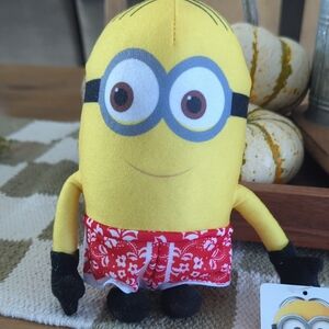 NWT Minon Stuffed Animal